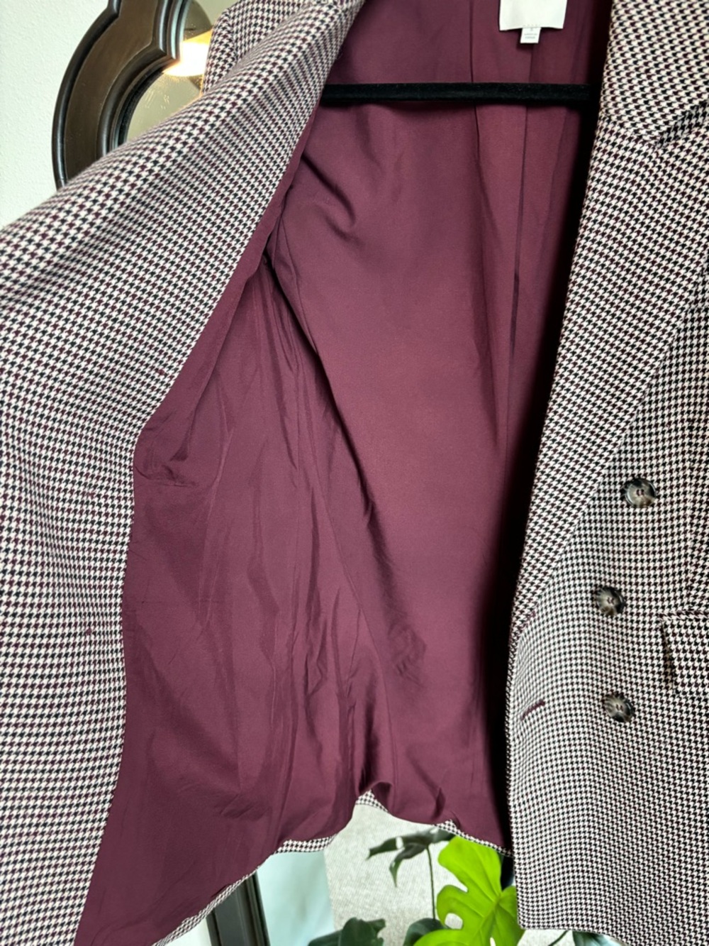Favorite Daughter Houndstooth Blazer - Picture 7 of 8